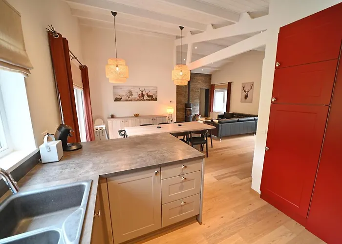 Chateau Beychevelle * Durbuy